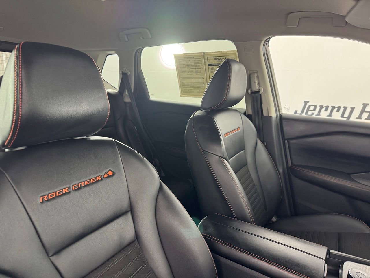 Used 2025 Nissan Rogue SV w/ Rock Creek Premium Package image 32