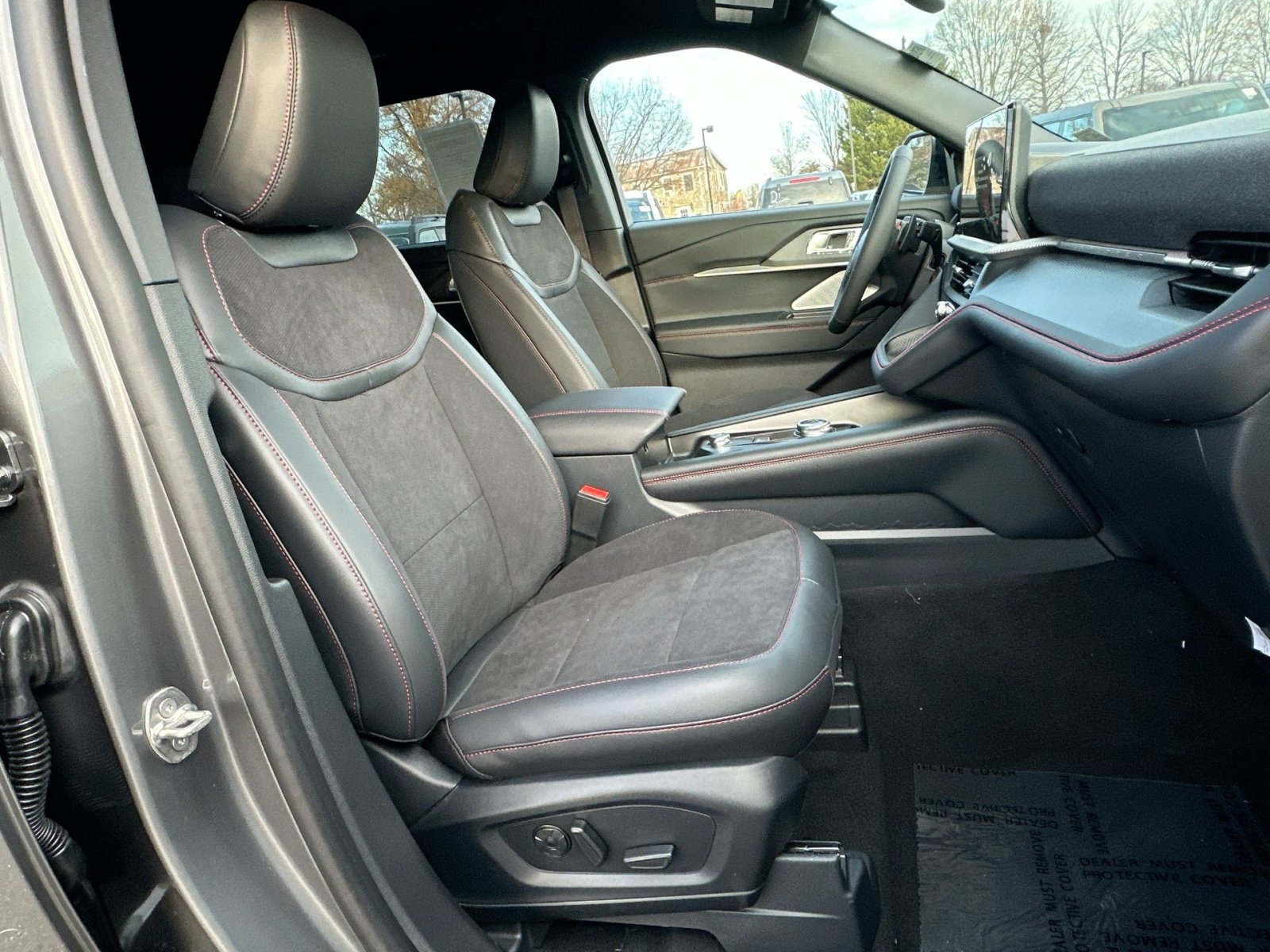 New 2026 Ford Explorer ST w/ Sun And Sound Package image 36