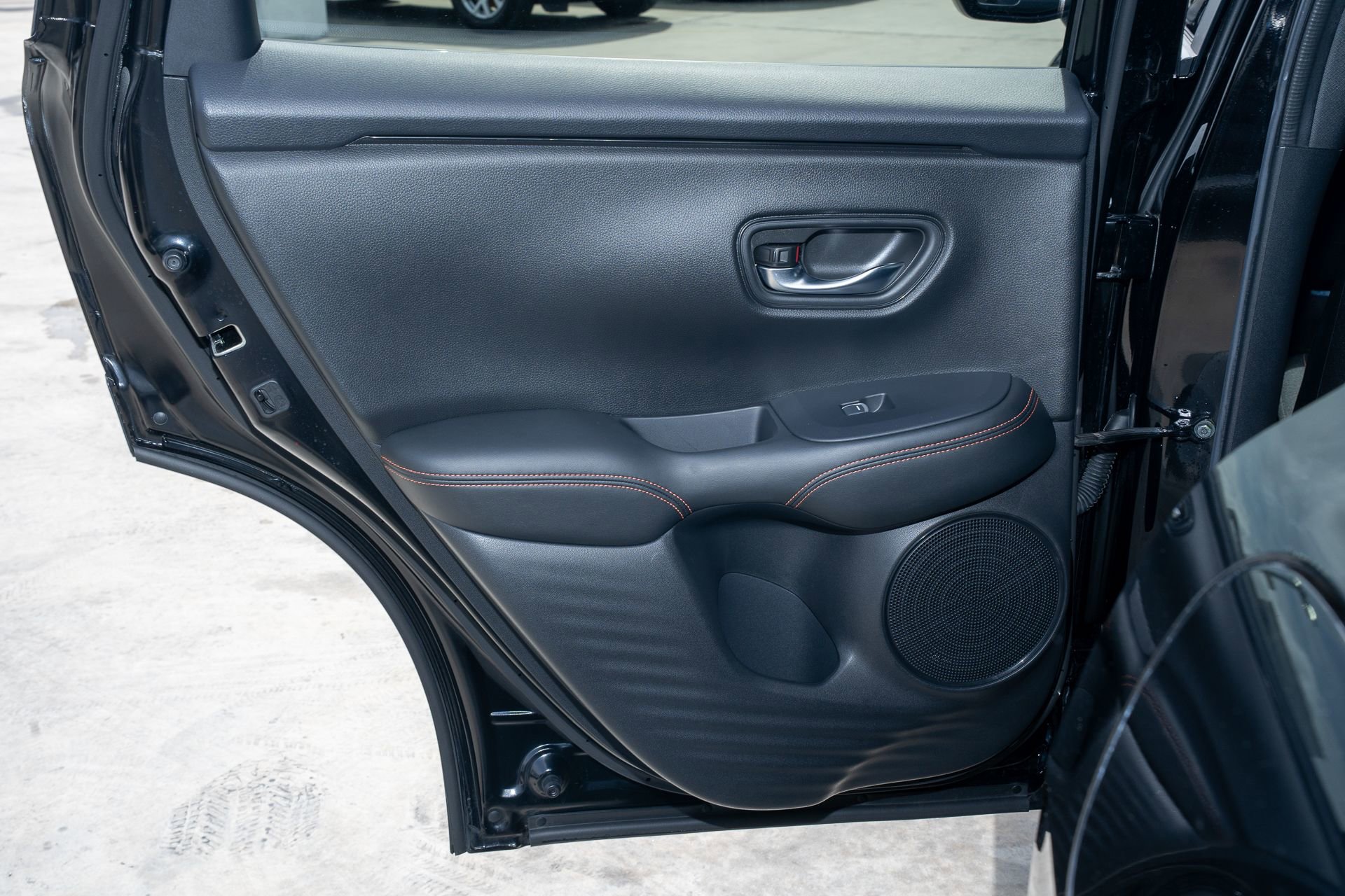 Certified 2024 Honda HR-V Sport image 12