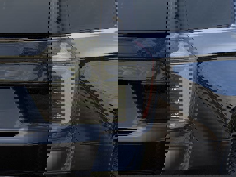 New 2025 Chevrolet Suburban High Country image 35