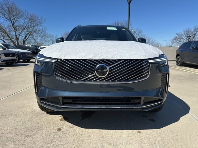 New 2026 Volvo XC90 B6 Plus w/ Protection Package image 2