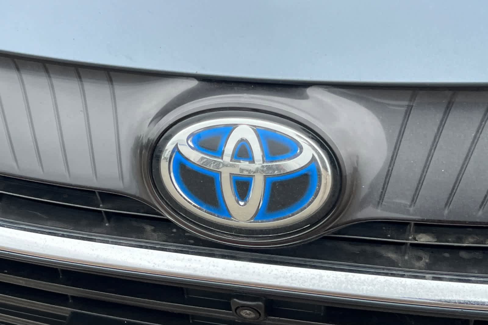 Used 2022 Toyota Venza Limited AWD/4WD image 13