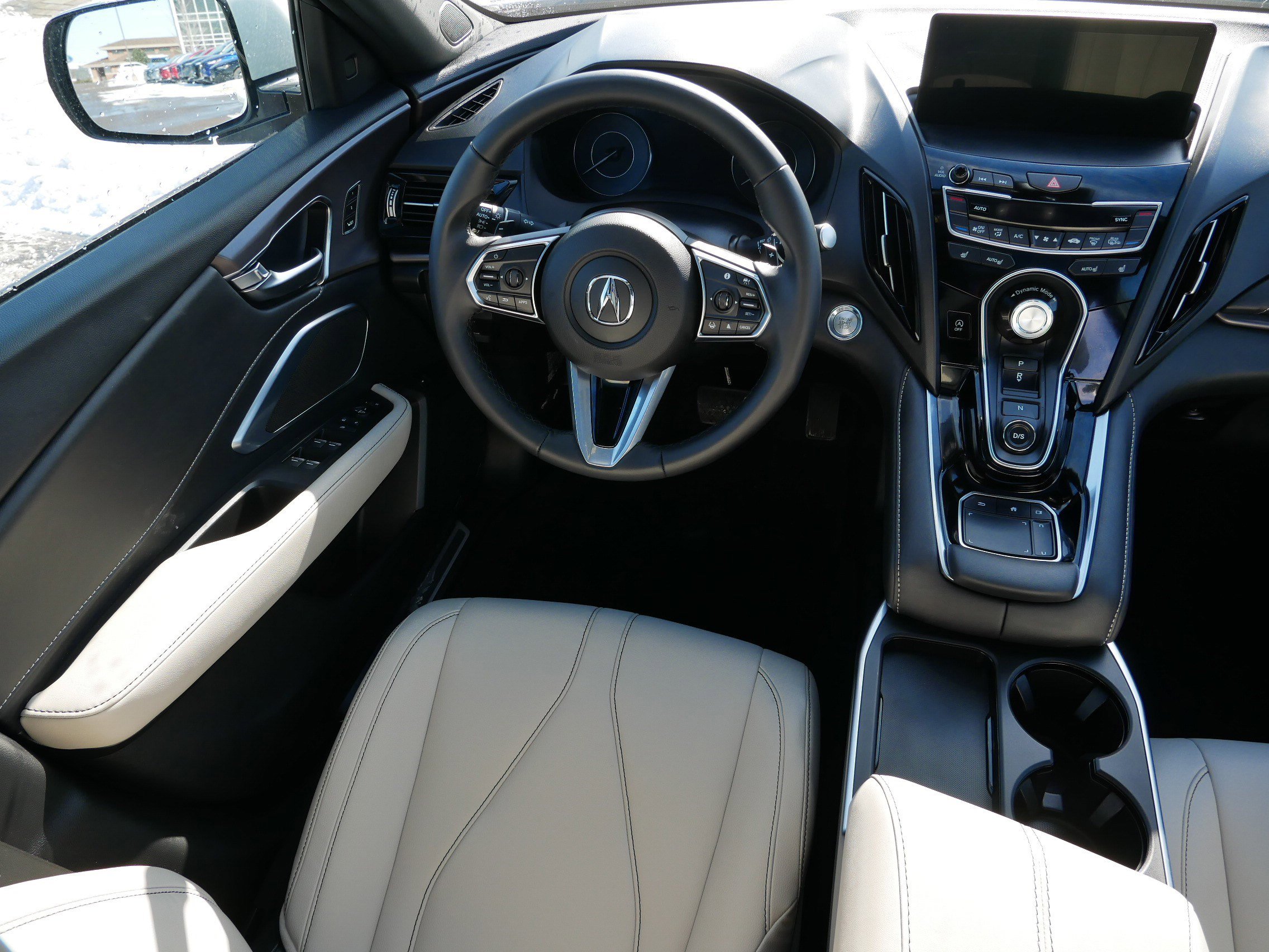 Certified 2025 Acura RDX SH-AWD image 9