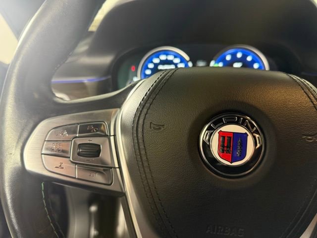 Used 2017 BMW ALPINA B7 xDrive image 16