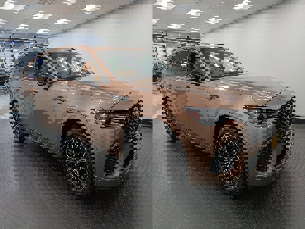 Certified 2025 MAZDA CX-70 3.3 Turbo S w/ Premium Plus image 3