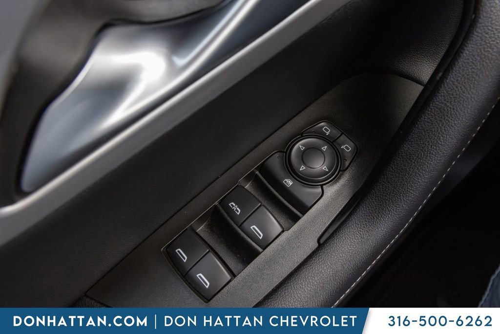 Used 2025 Chevrolet Blazer LT FWD image 10