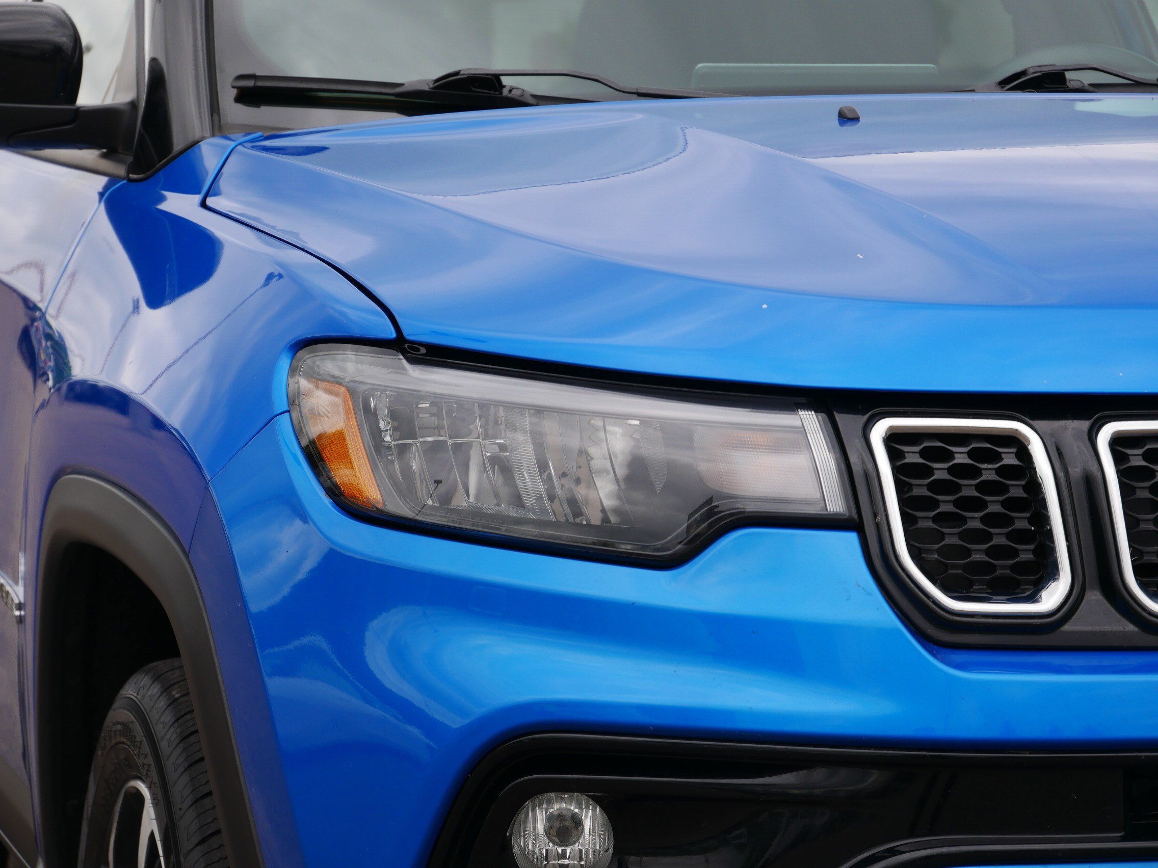 Used 2024 Jeep Compass Limited AWD/4WD image 16