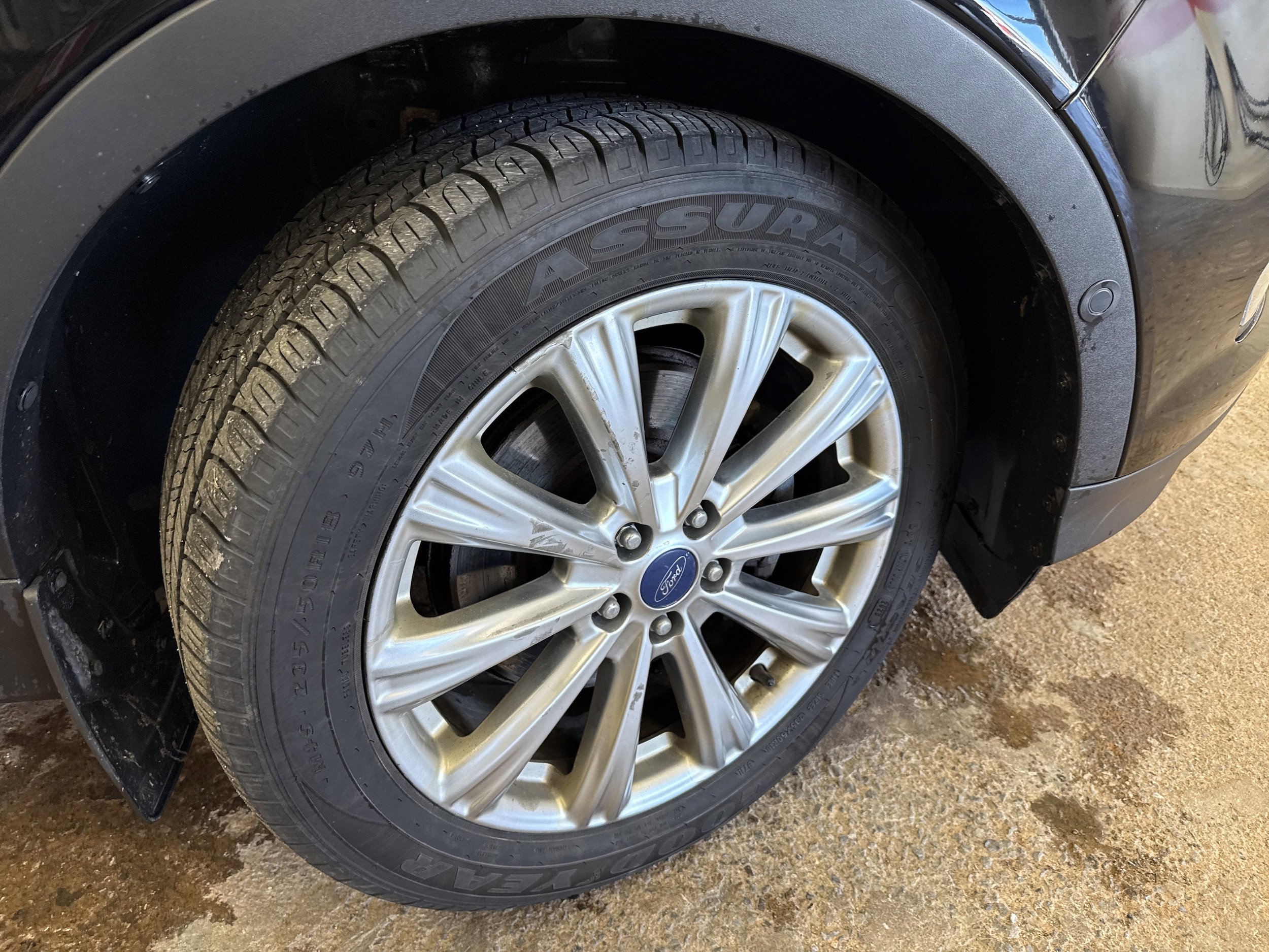 Used 2018 Ford Escape Titanium AWD/4WD image 13