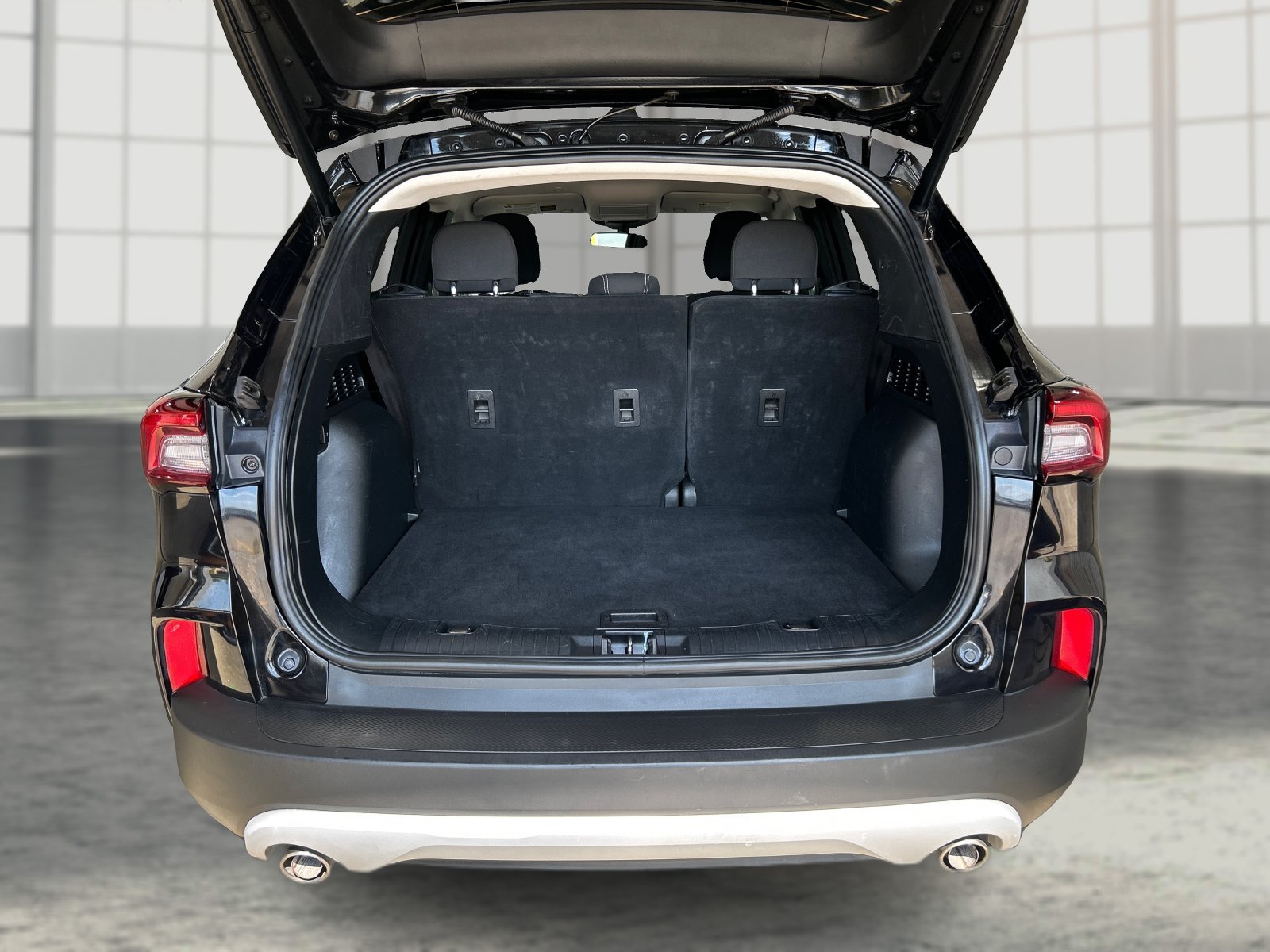 Used 2023 Ford Escape Active FWD image 12
