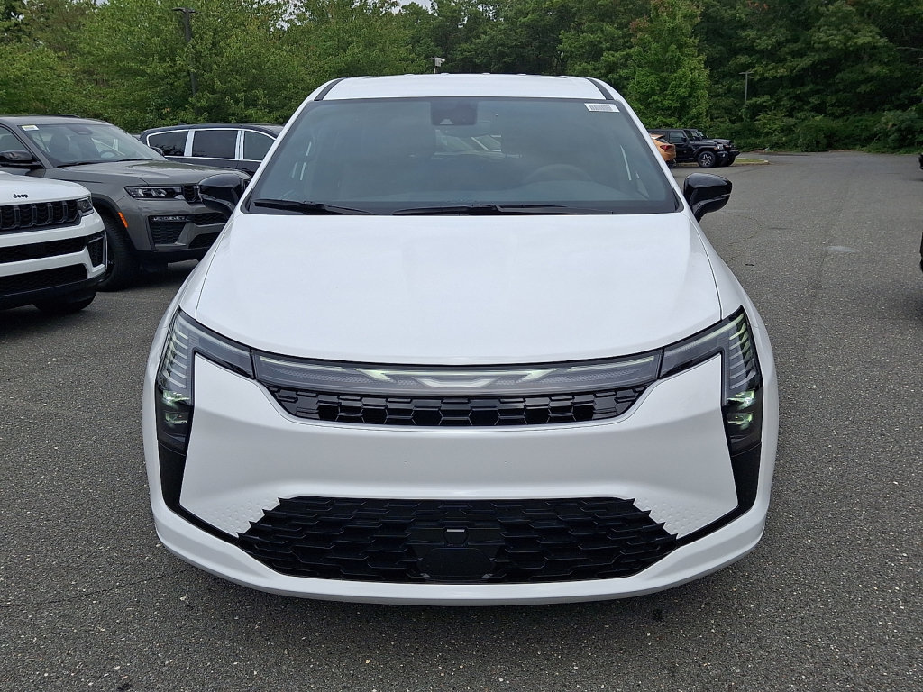 New 2027 Chrysler Pacifica Select AWD/4WD image 2