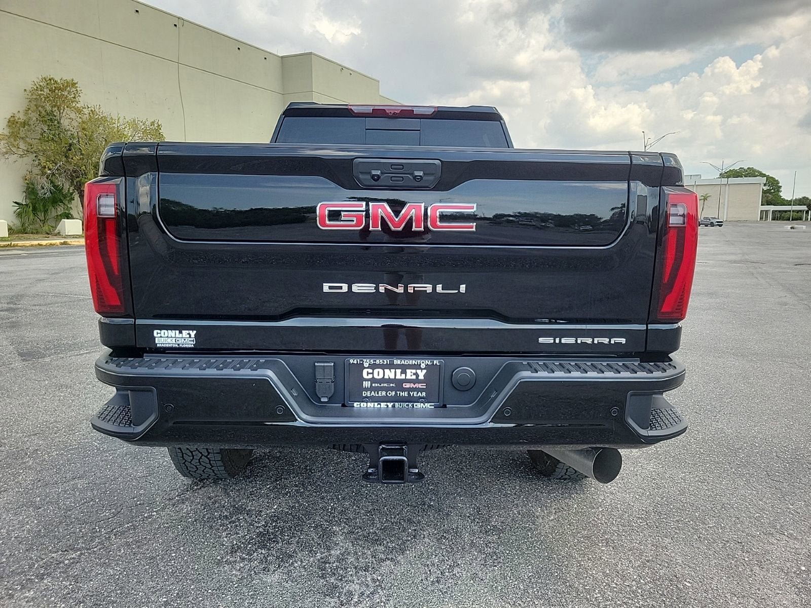 New 2026 GMC Sierra 2500 Denali w/ Denali Reserve Package AWD/4WD image 6
