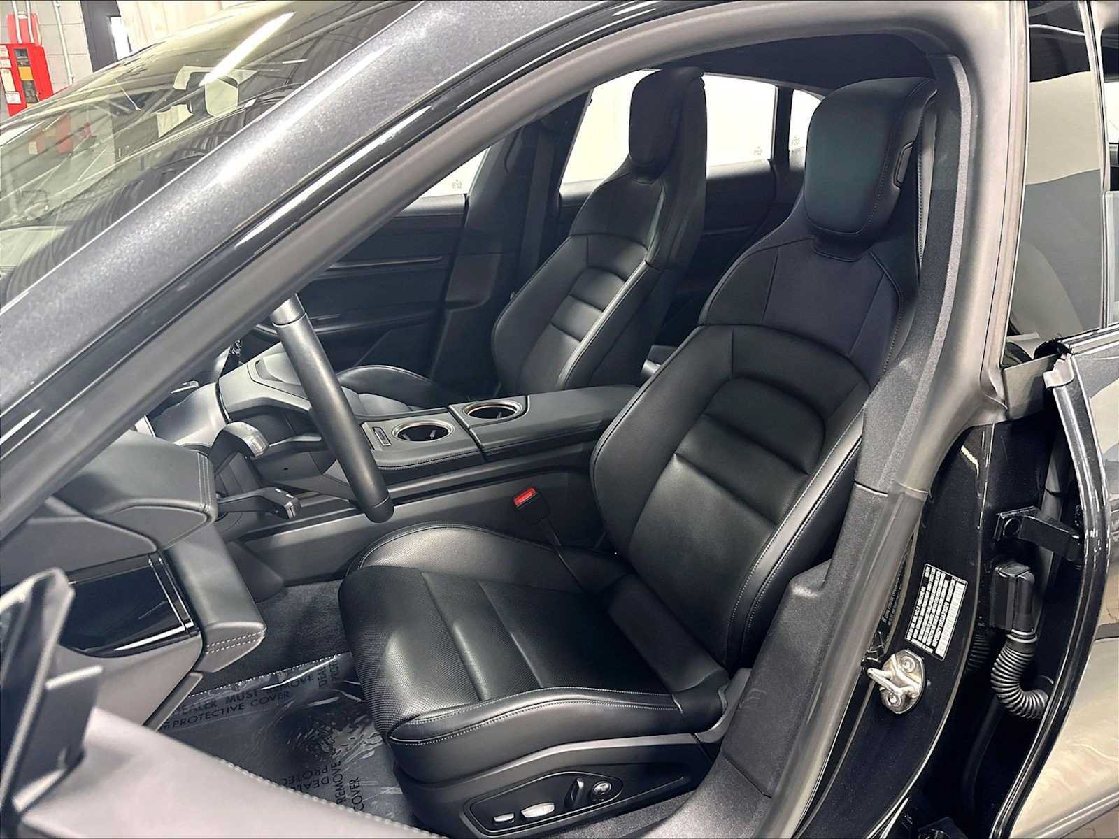 Used 2025 Porsche Taycan 4S AWD/4WD image 7