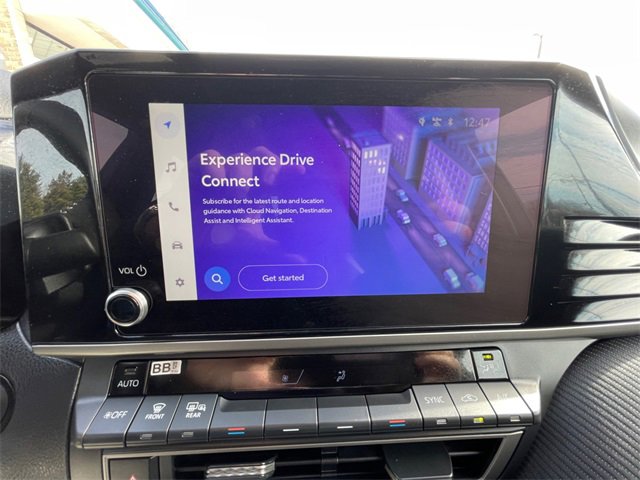 Used 2026 Toyota Camry SE image 21