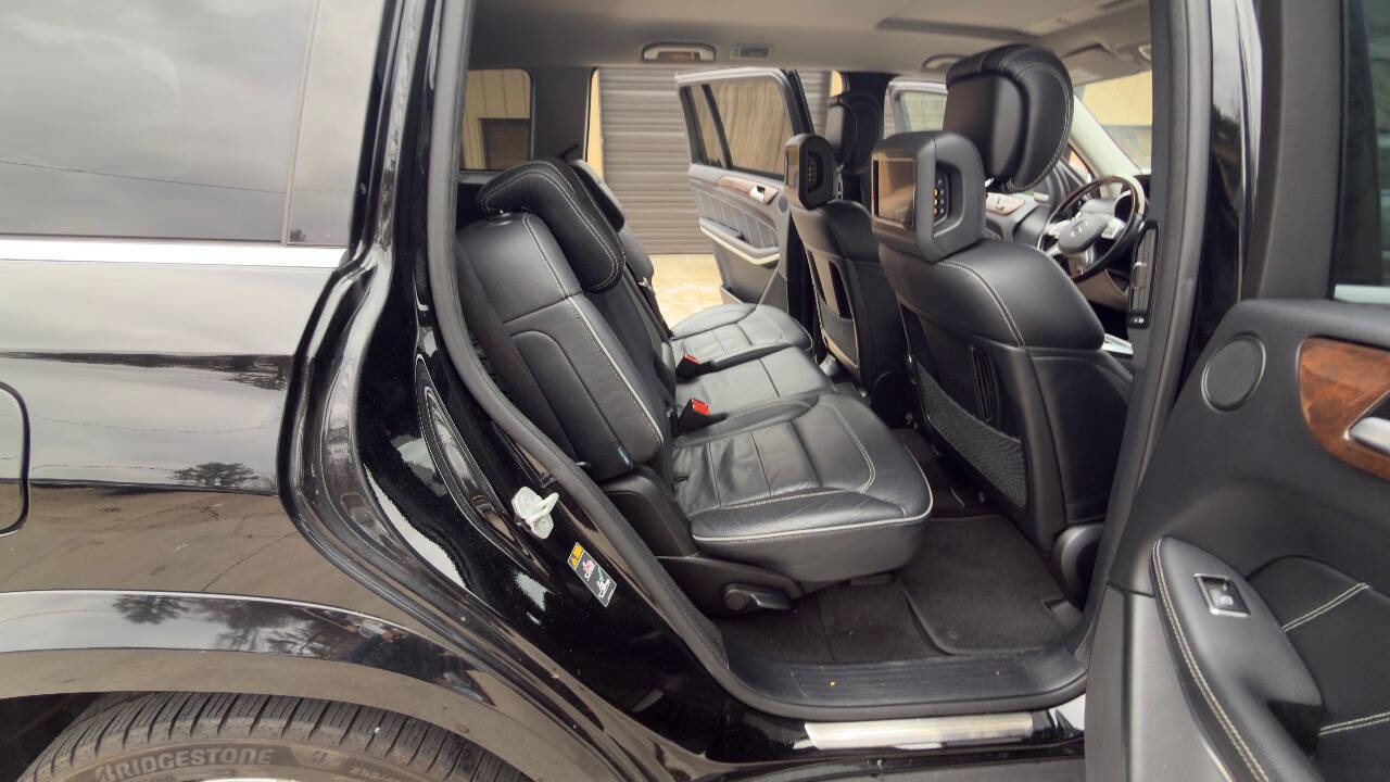 Used 2014 Mercedes-Benz GL 550 4MATIC image 53