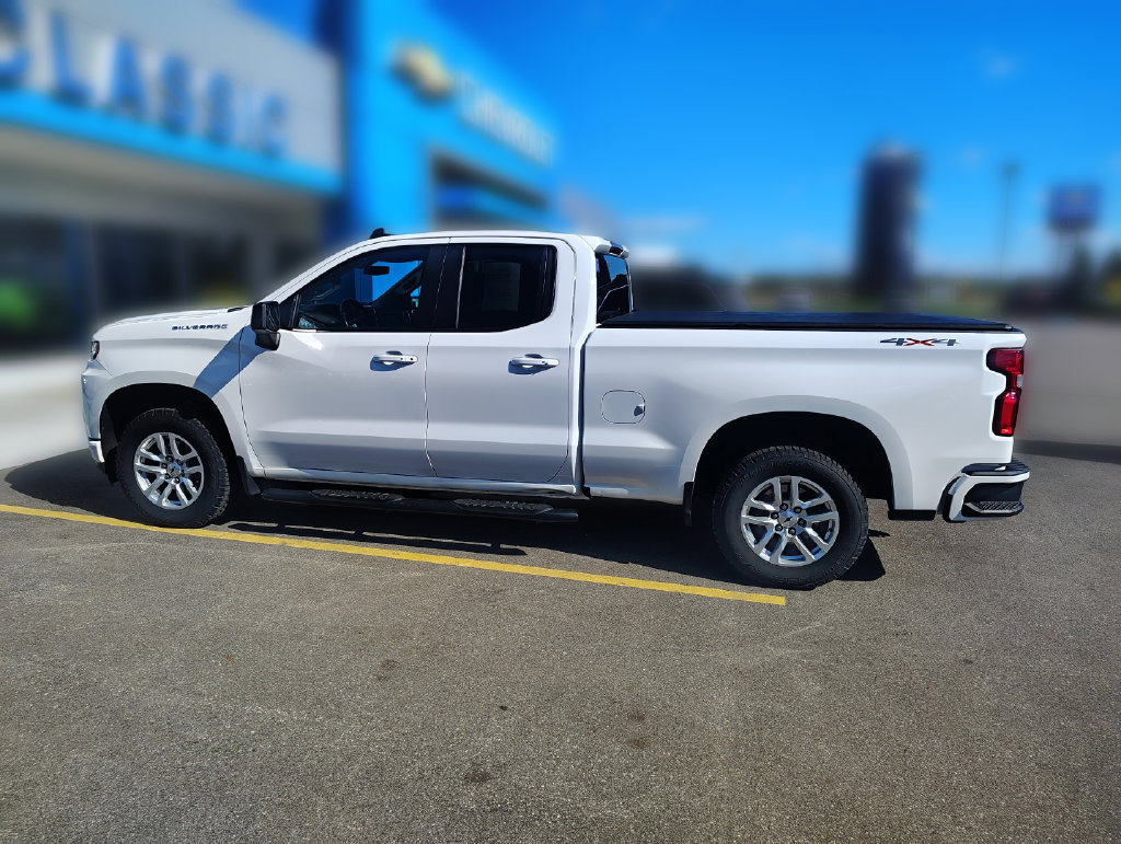 Used 2019 Chevrolet Silverado 1500 RST w/ True North Edition AWD/4WD image 8