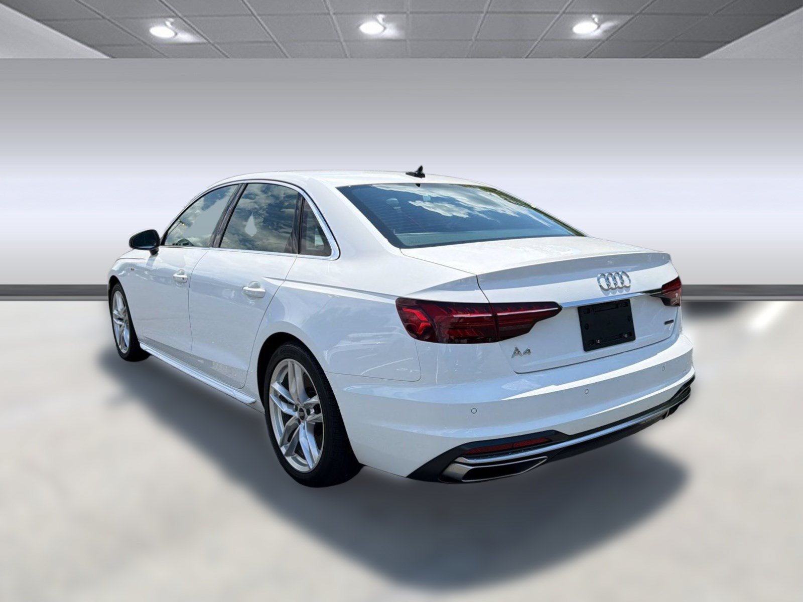 Used 2023 Audi A4 2.0T Premium Plus w/ Premium Plus Package AWD/4WD image 3