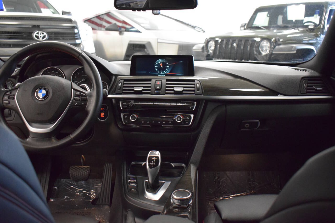 Used 2017 BMW 430i Coupe RWD image 25