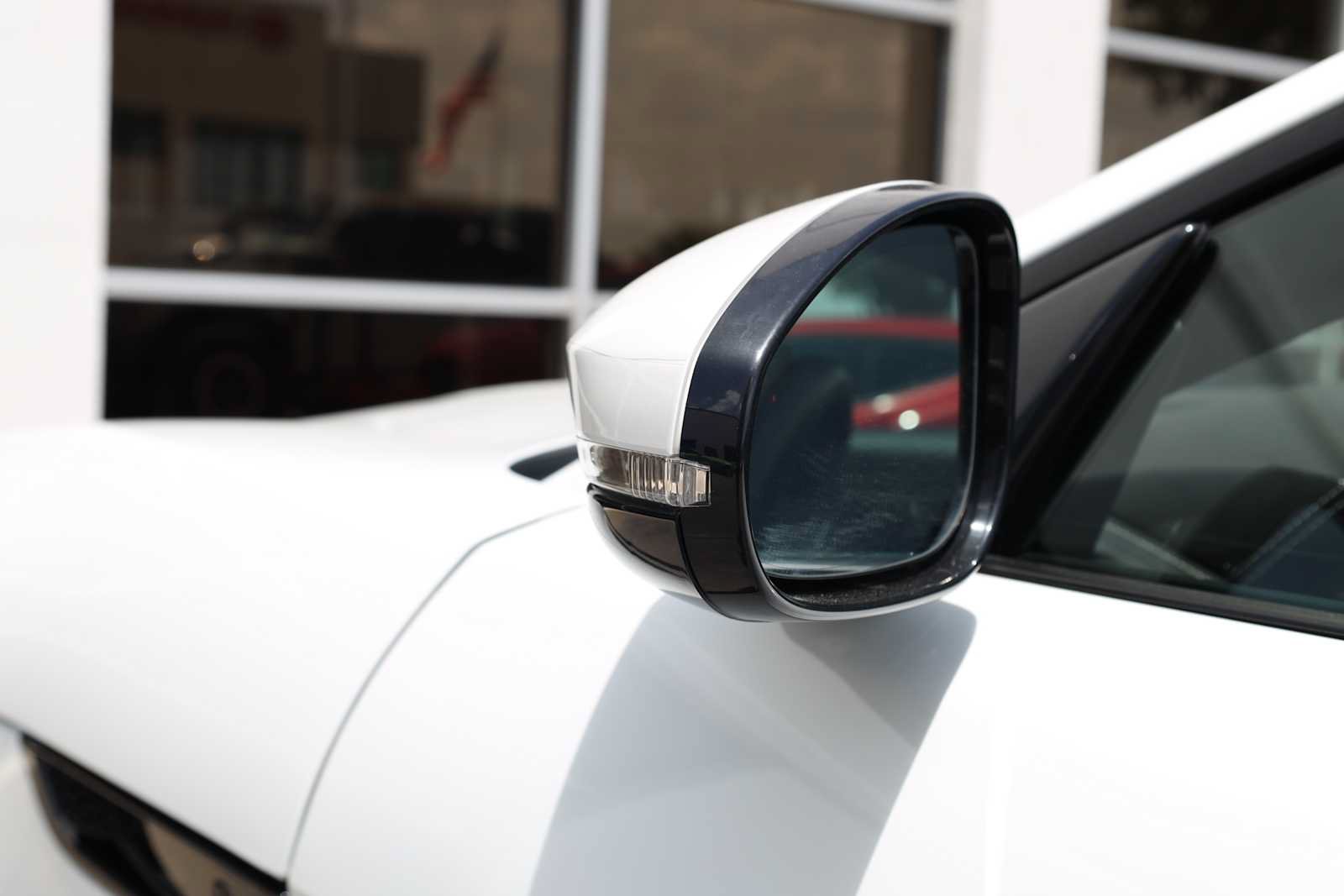 Used 2021 Jaguar F-TYPE Convertible RWD image 37