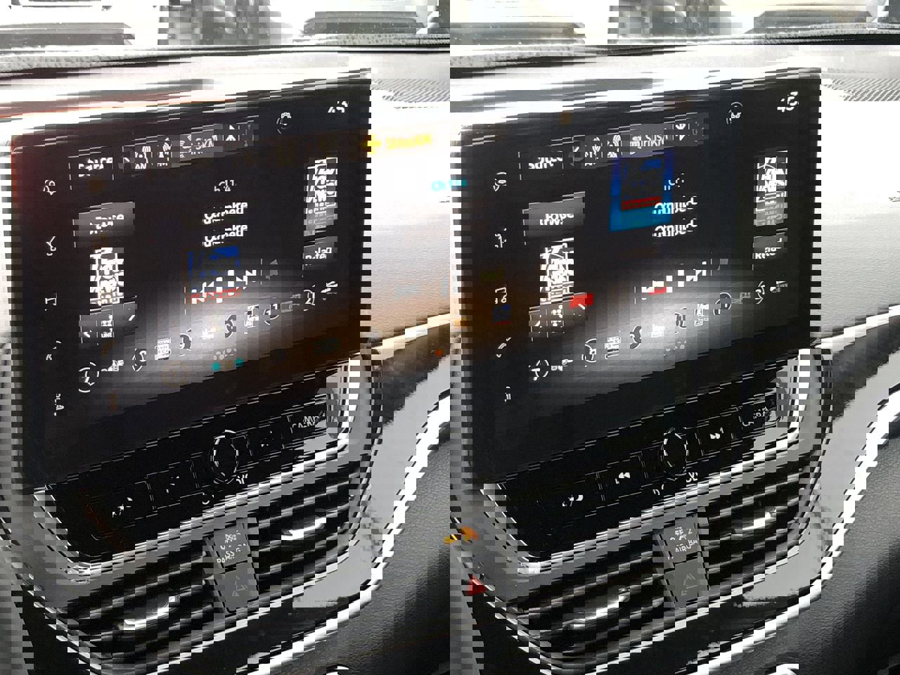 New 2025 Nissan Altima 2.5 SR w/ SR Premium Package image 27