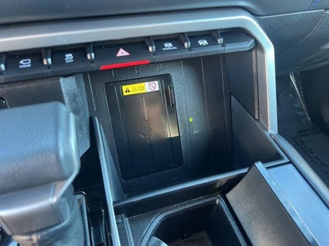 Used 2022 Toyota Tundra Platinum w/ Advanced Package image 28