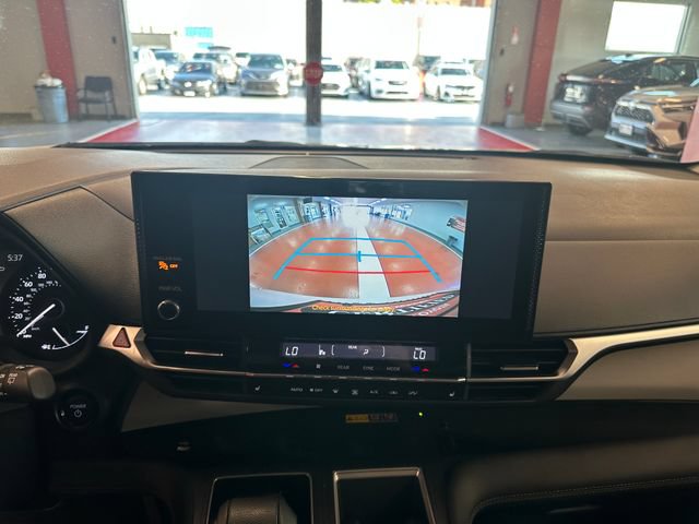 Certified 2025 Toyota Sienna XLE AWD/4WD image 21