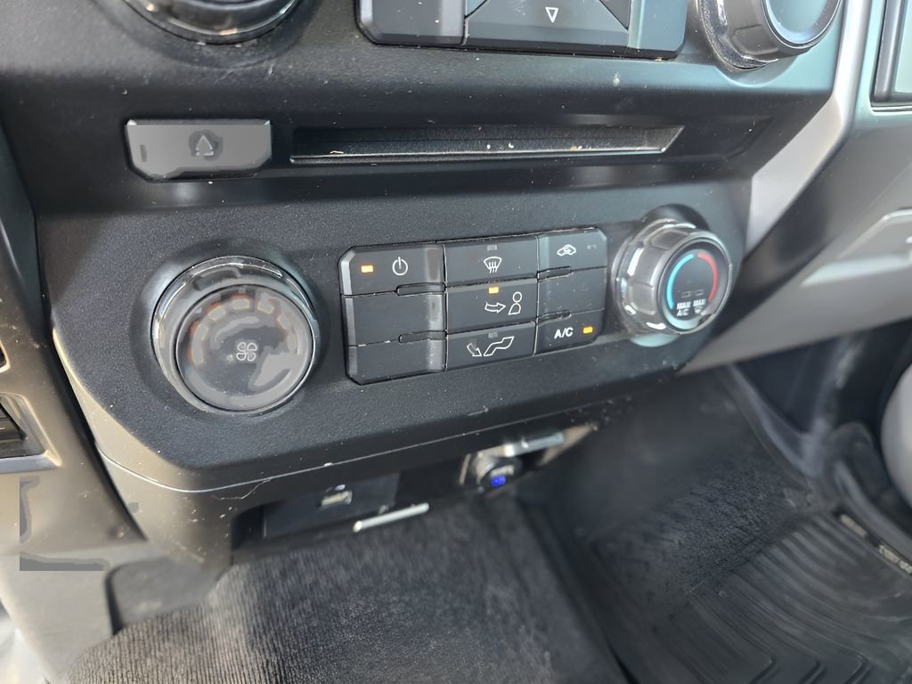 Used 2018 Ford F150 XLT w/ XTR Package image 19