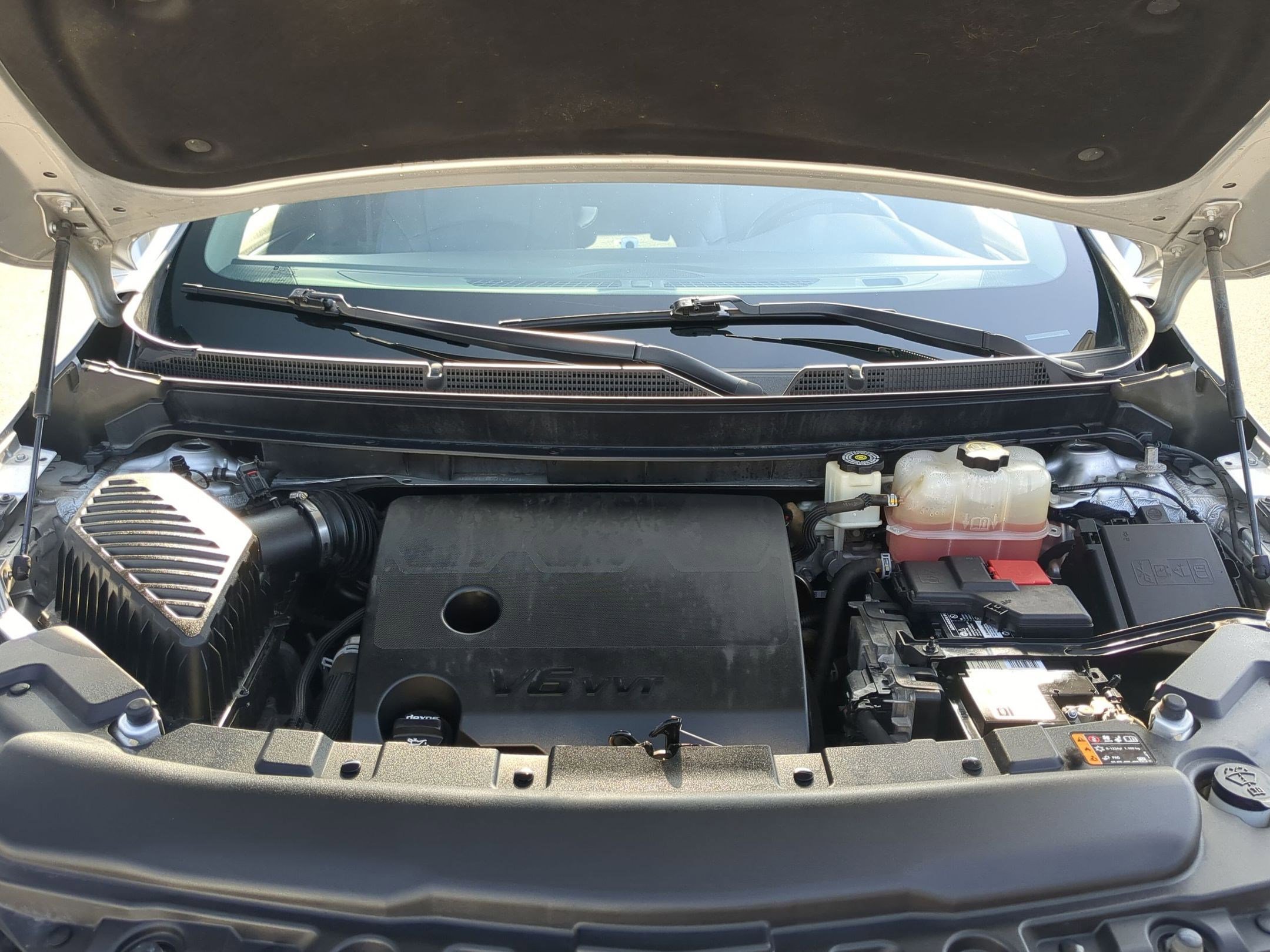 Used 2019 Buick Enclave Premium w/ Experience Buick Package image 25