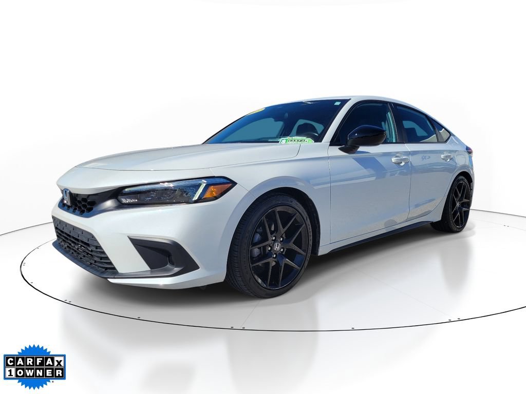 Used 2023 Honda Civic Sport image 2