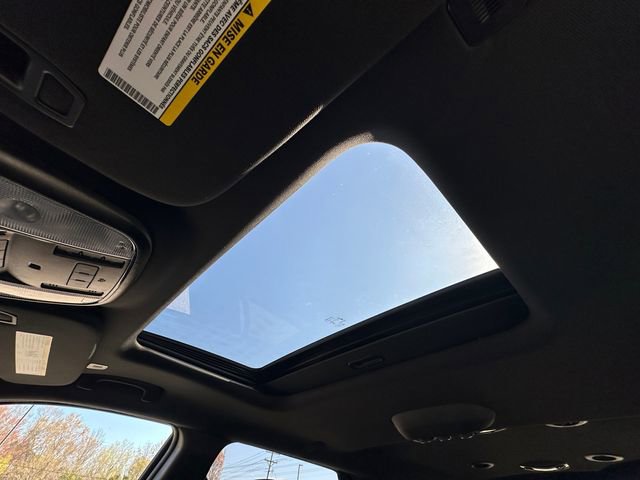 Used 2024 Dodge Durango GT image 27