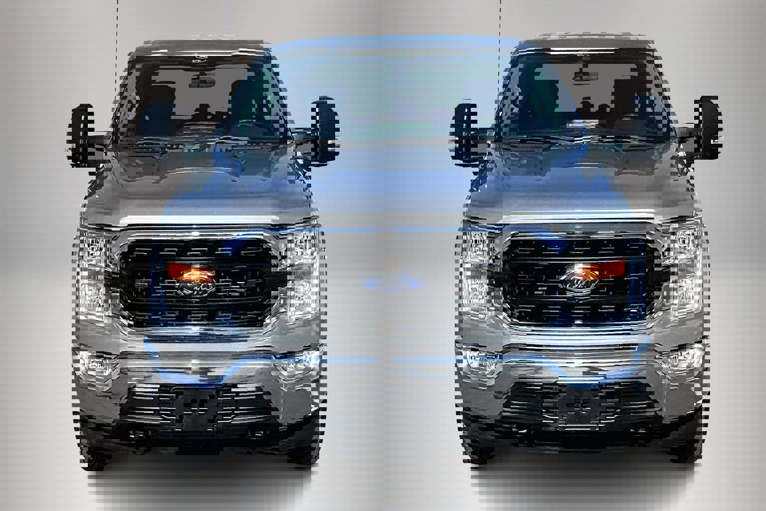 Used 2022 Ford F150 XLT w/ Trailer Tow Package image 2