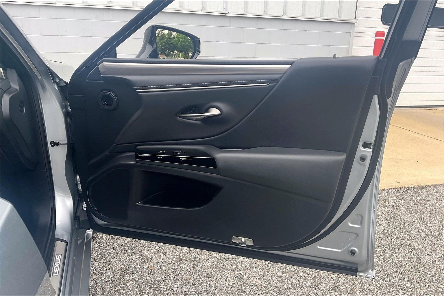 Used 2023 Lexus ES 350 F Sport FWD image 24