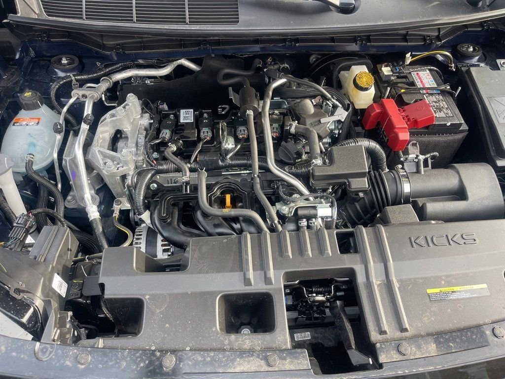 Used 2025 Nissan Kicks SV w/ SV Premium Package AWD/4WD image 25