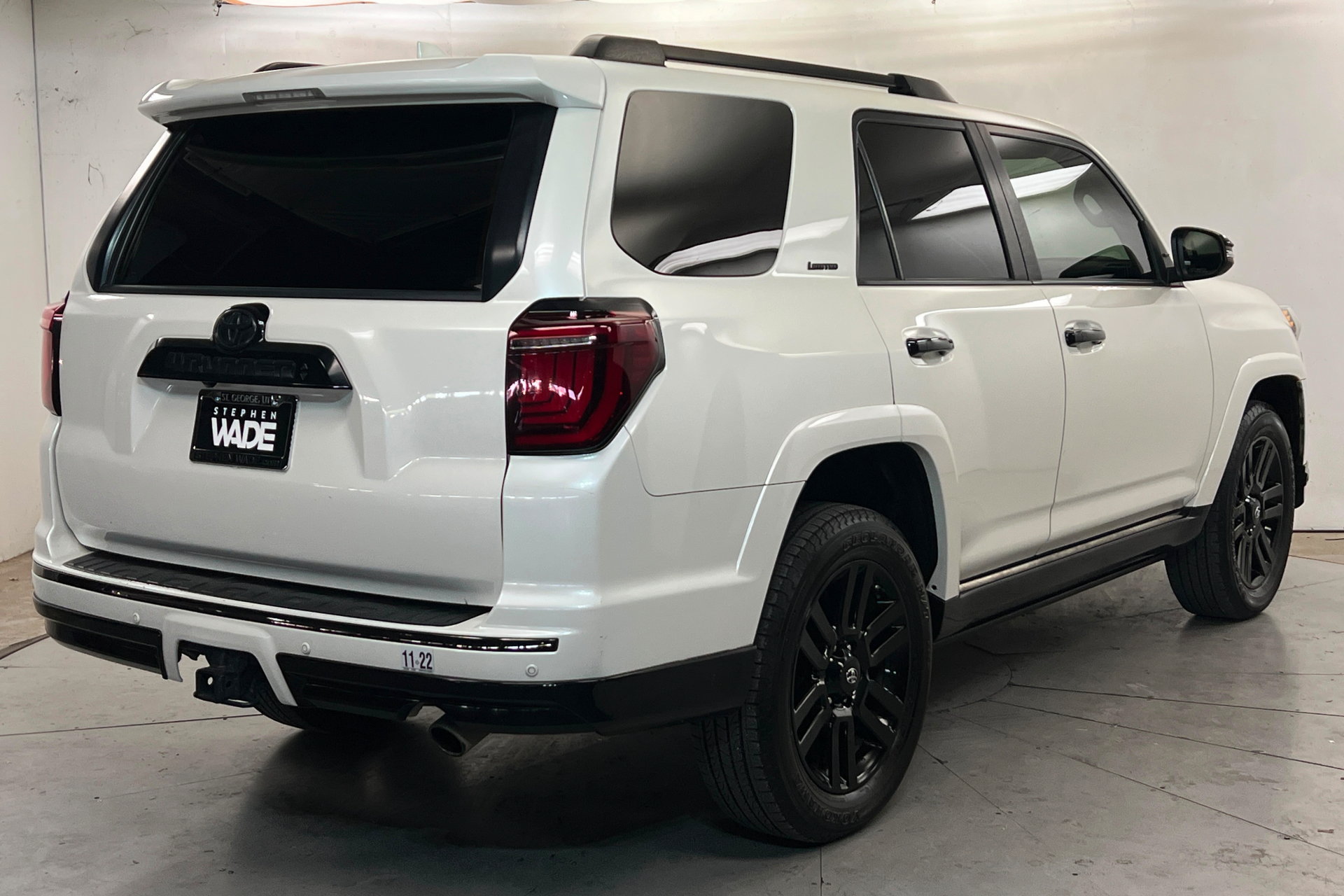 Used 2020 Toyota 4Runner Limited AWD/4WD image 6