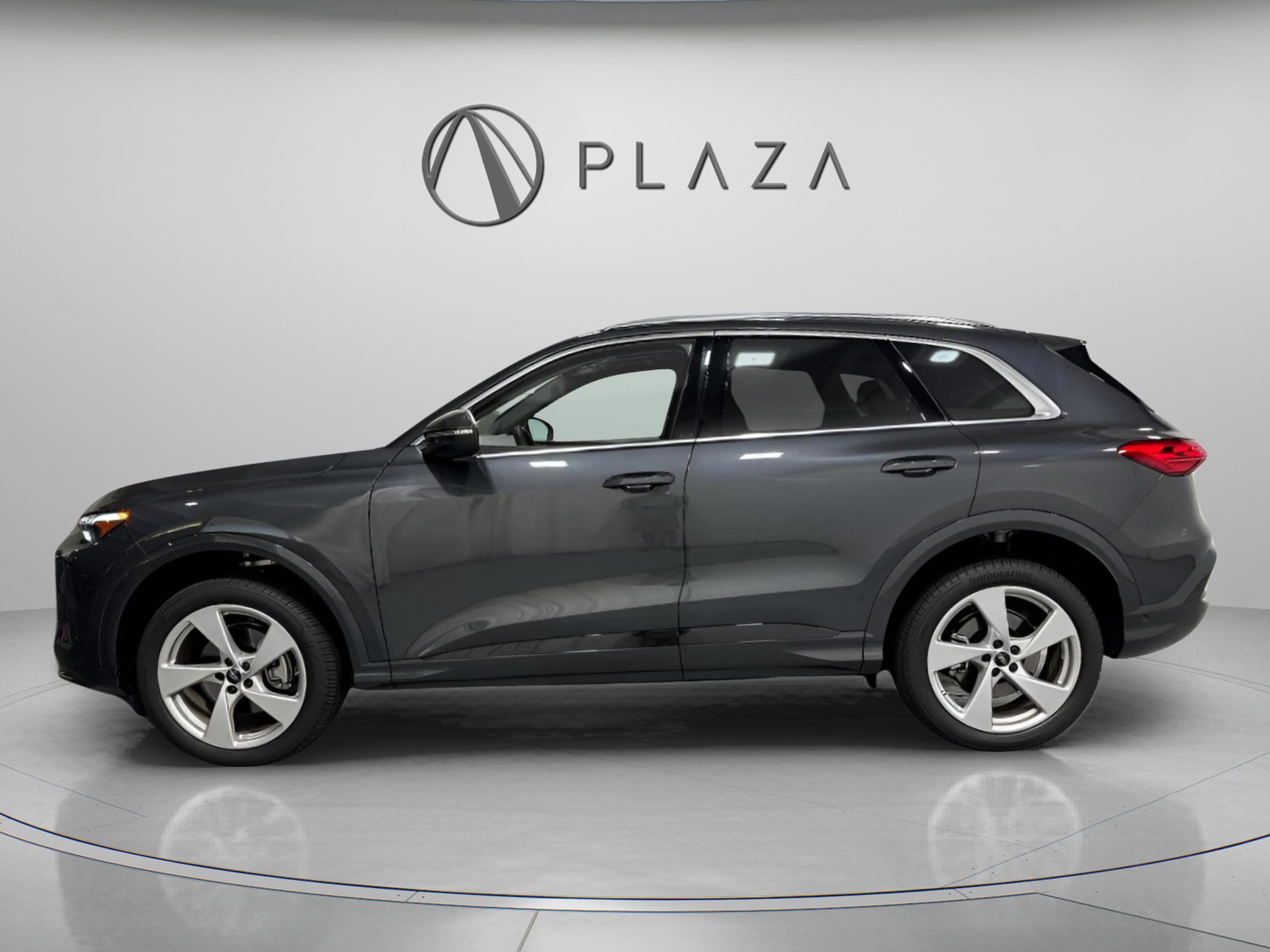 New 2025 Audi Q5 Premium Plus image 2