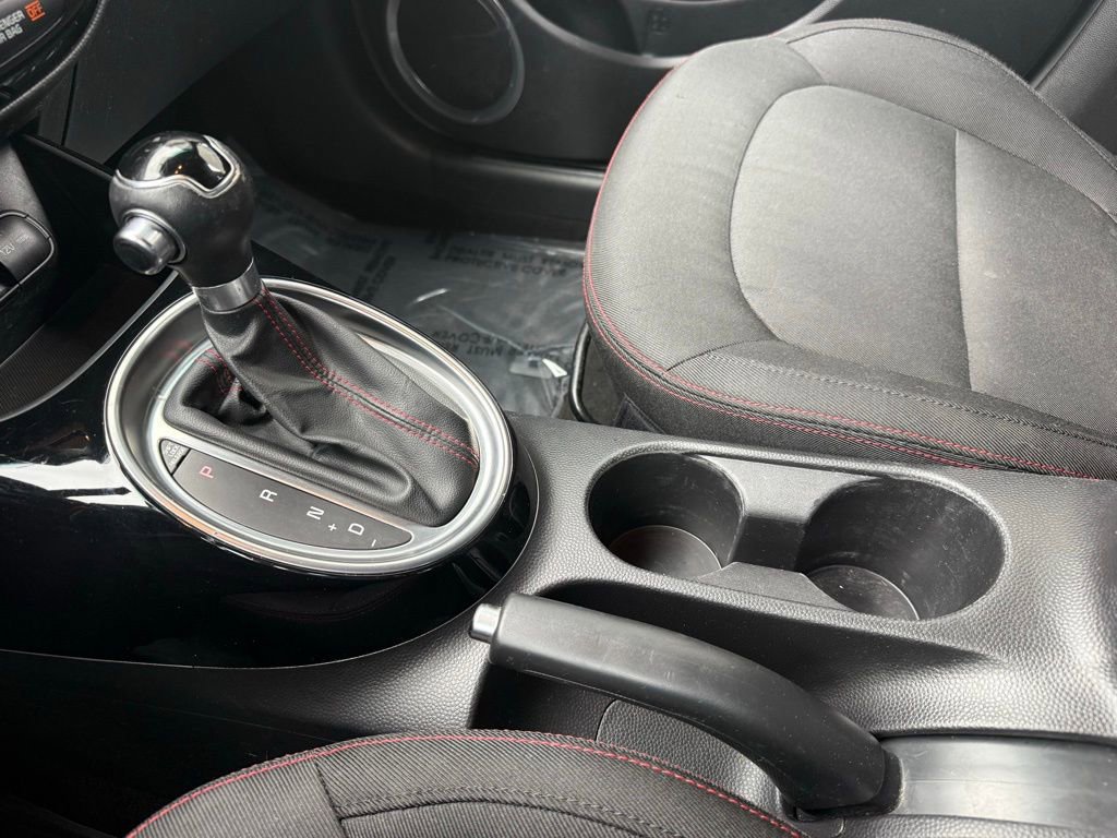 Used 2016 Kia Soul + w/ Soulful Package FWD image 25