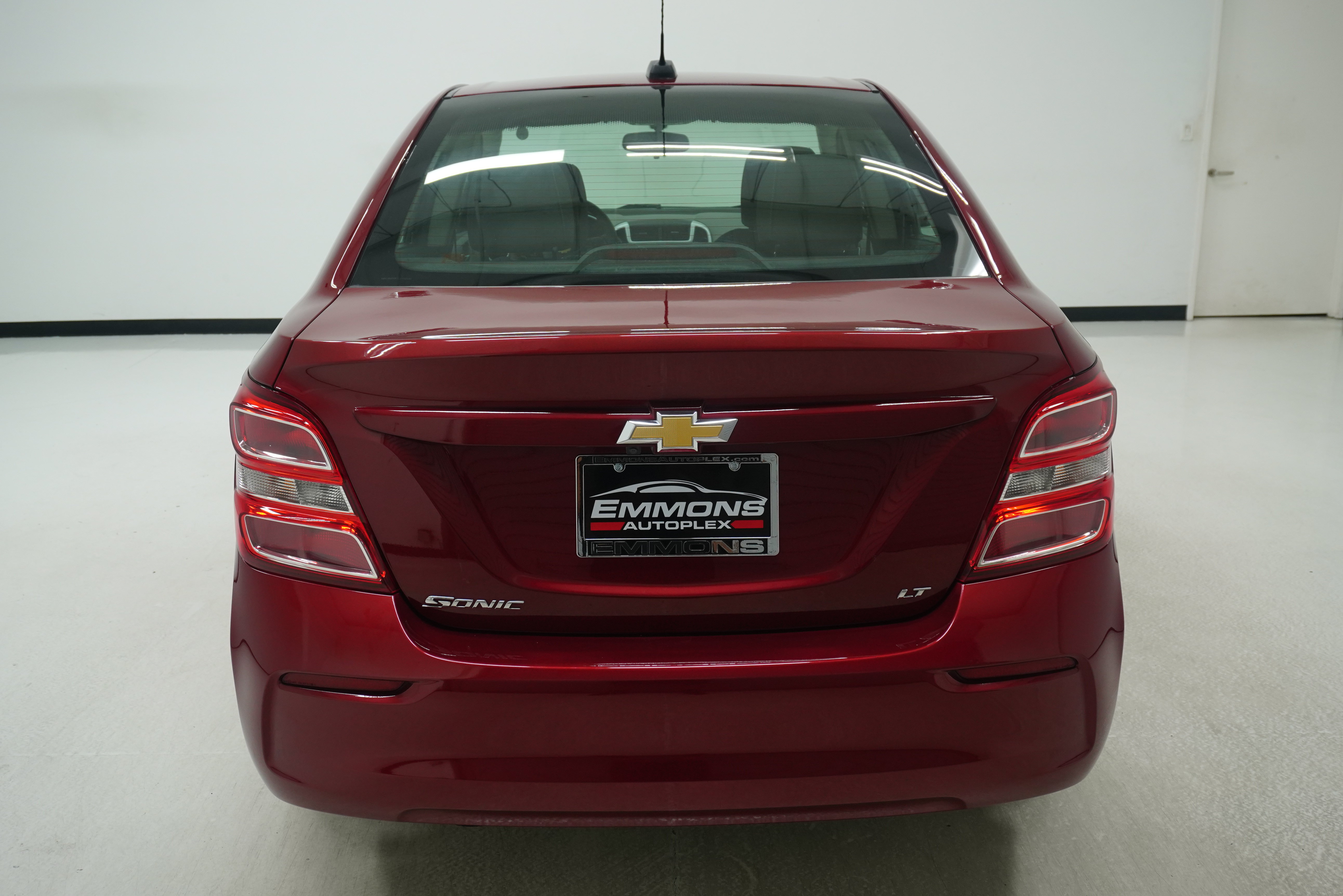 Used 2020 Chevrolet Sonic LT FWD image 5