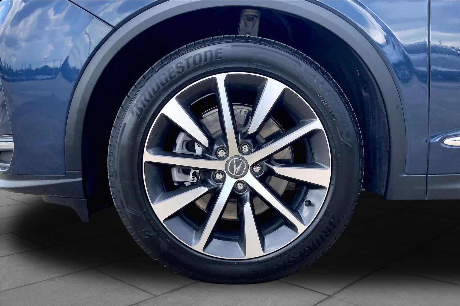 Used 2026 Acura MDX w/ Technology Package FWD image 11