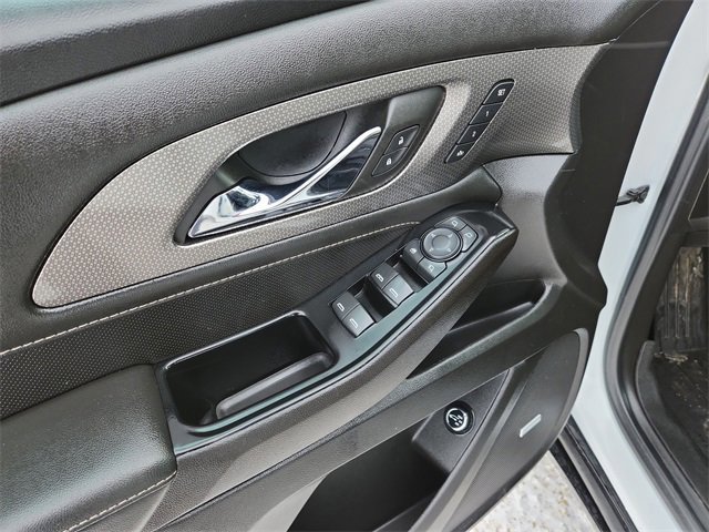 Certified 2023 Chevrolet Traverse Premier w/ Redline Edition image 24