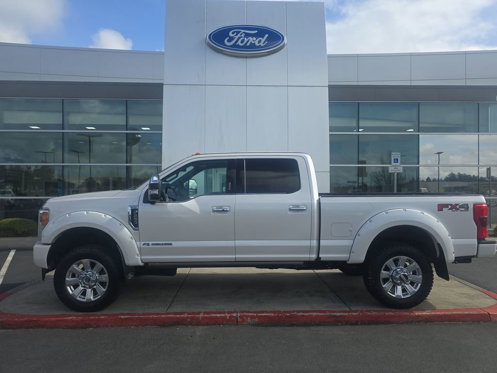 Used 2017 Ford F250 Platinum w/ Platinum Ultimate Package AWD/4WD image 1