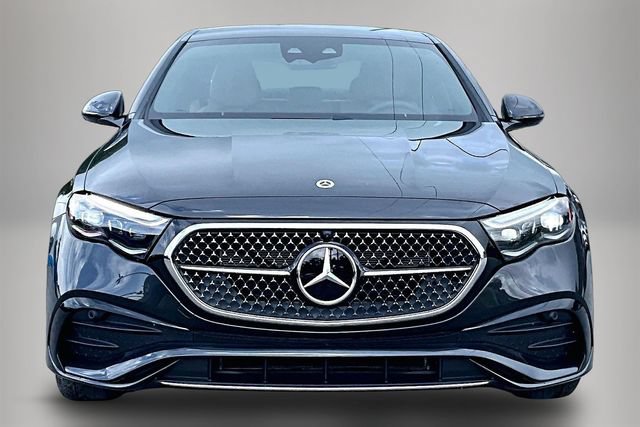 New 2025 Mercedes-Benz C 300 Sedan image 12