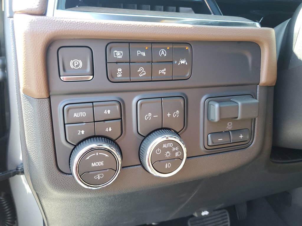 New 2026 Chevrolet Tahoe High Country image 19