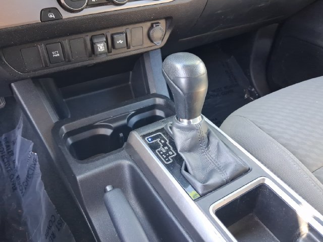 Used 2023 Toyota Tacoma SR5 RWD image 19