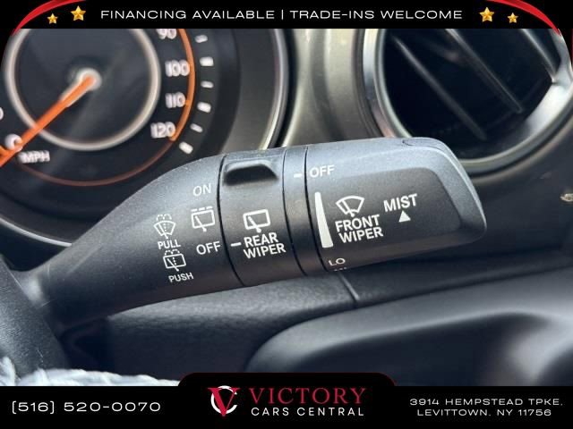 Used 2023 Jeep Wrangler Sahara image 35