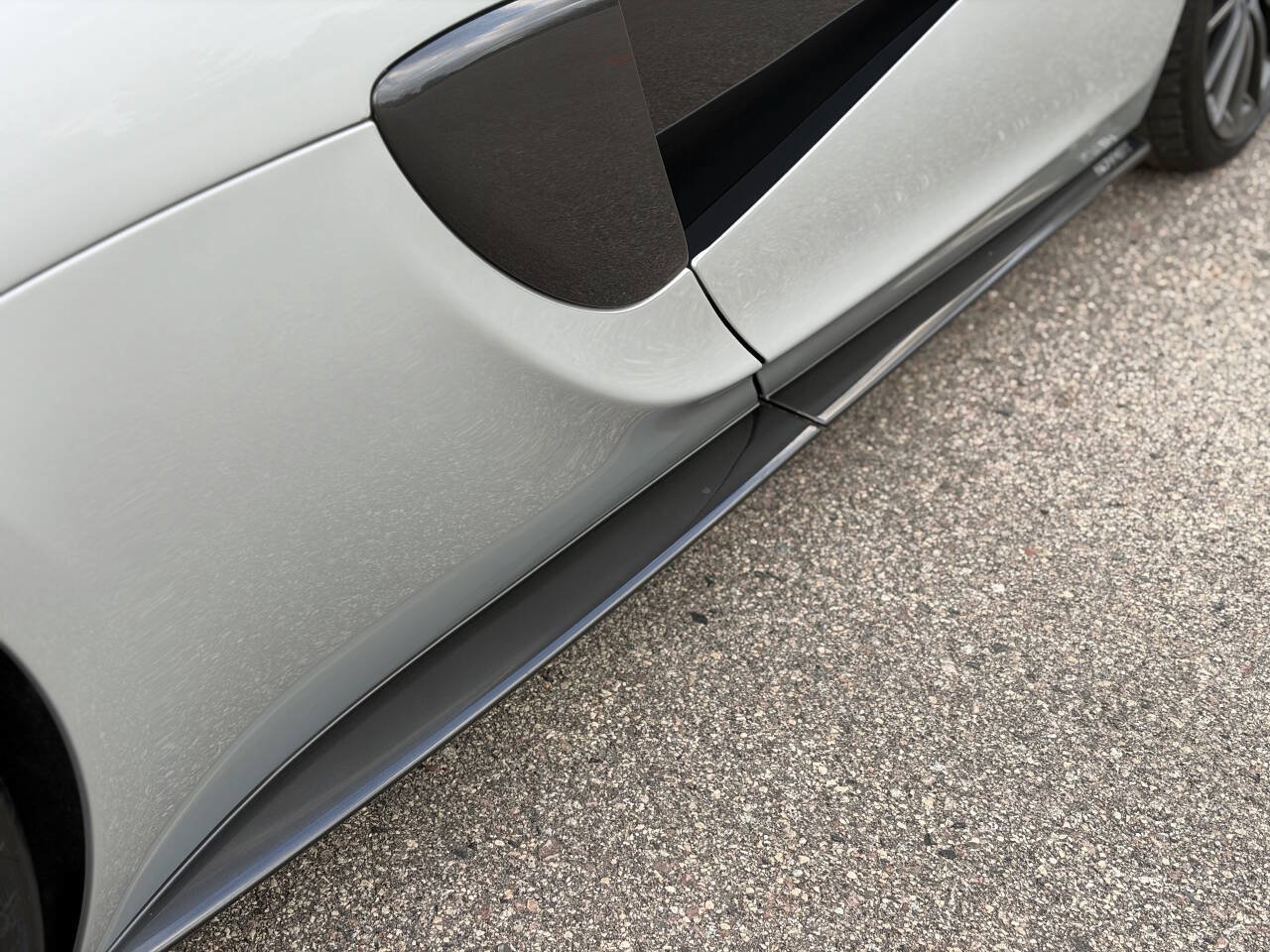Used 2017 McLaren 570S RWD image 27