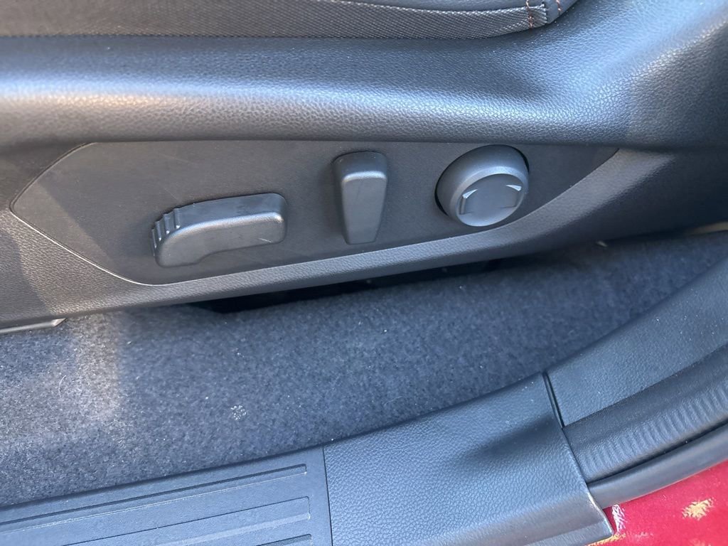 Used 2025 Subaru Forester Touring w/ Touring Package image 21