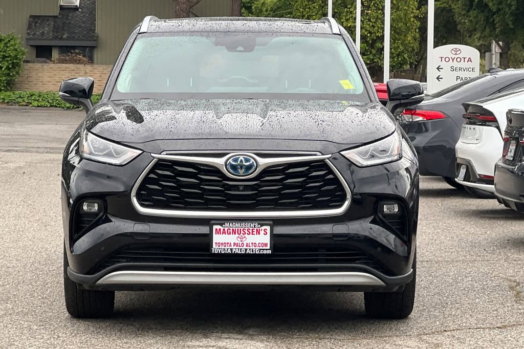 Used 2021 Toyota Highlander Platinum FWD image 8