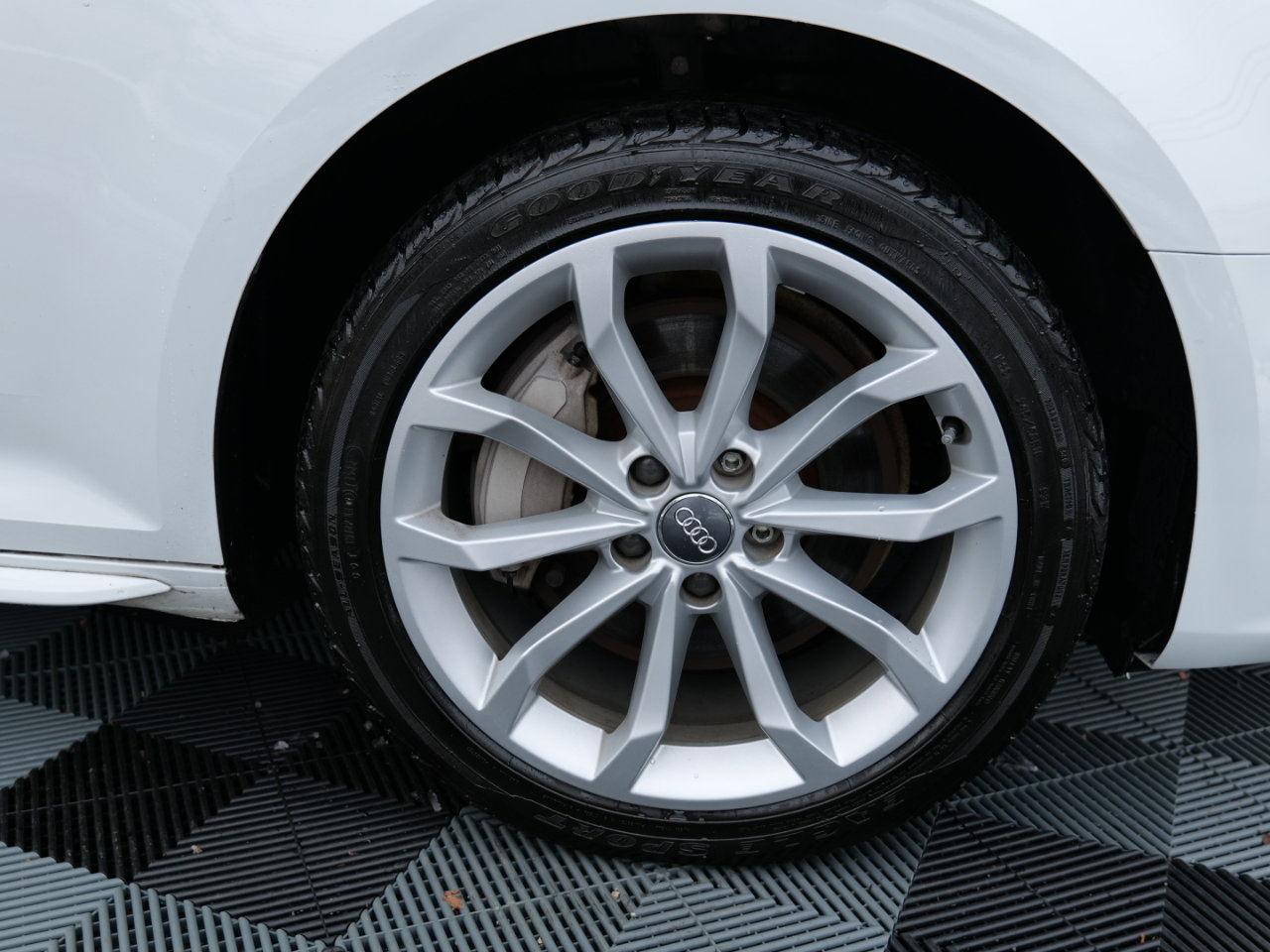 Used 2019 Audi A4 2.0T Premium Plus w/ Premium Plus Package image 86