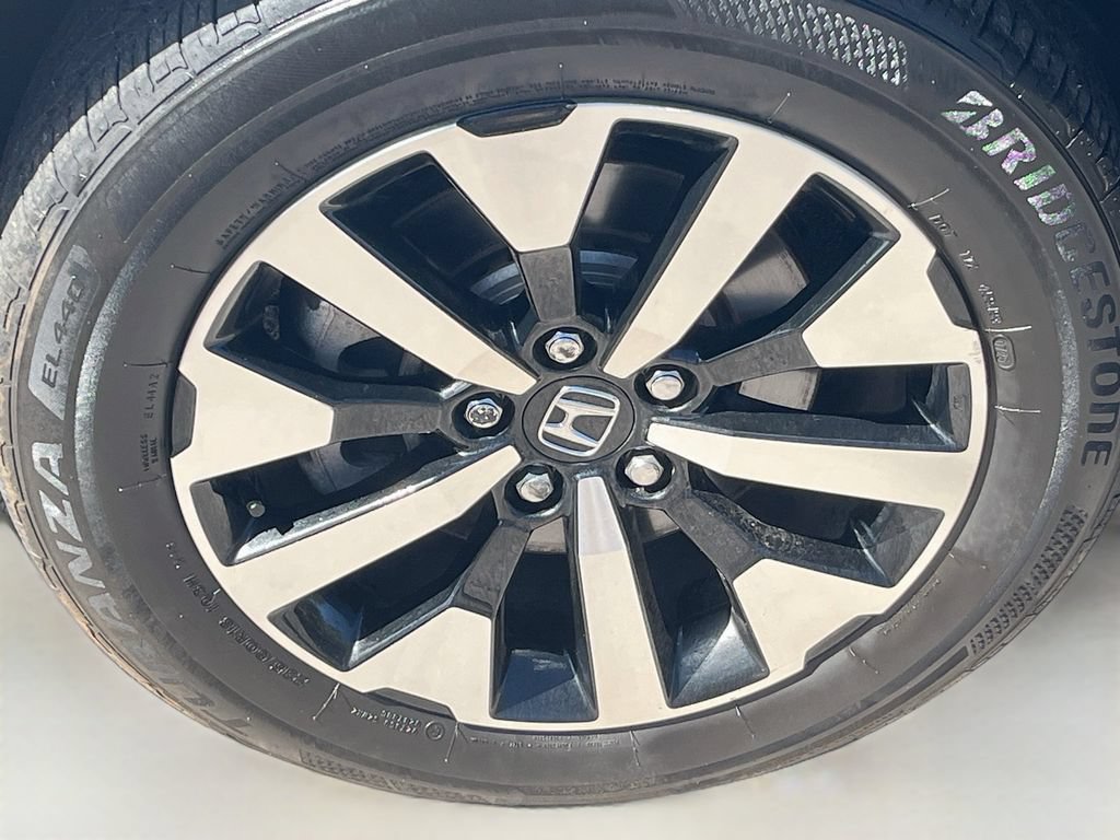 Used 2025 Honda Odyssey EX-L image 31
