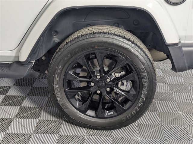 Used 2021 Jeep Wrangler Unlimited Sahara w/ Dual Top Group image 7