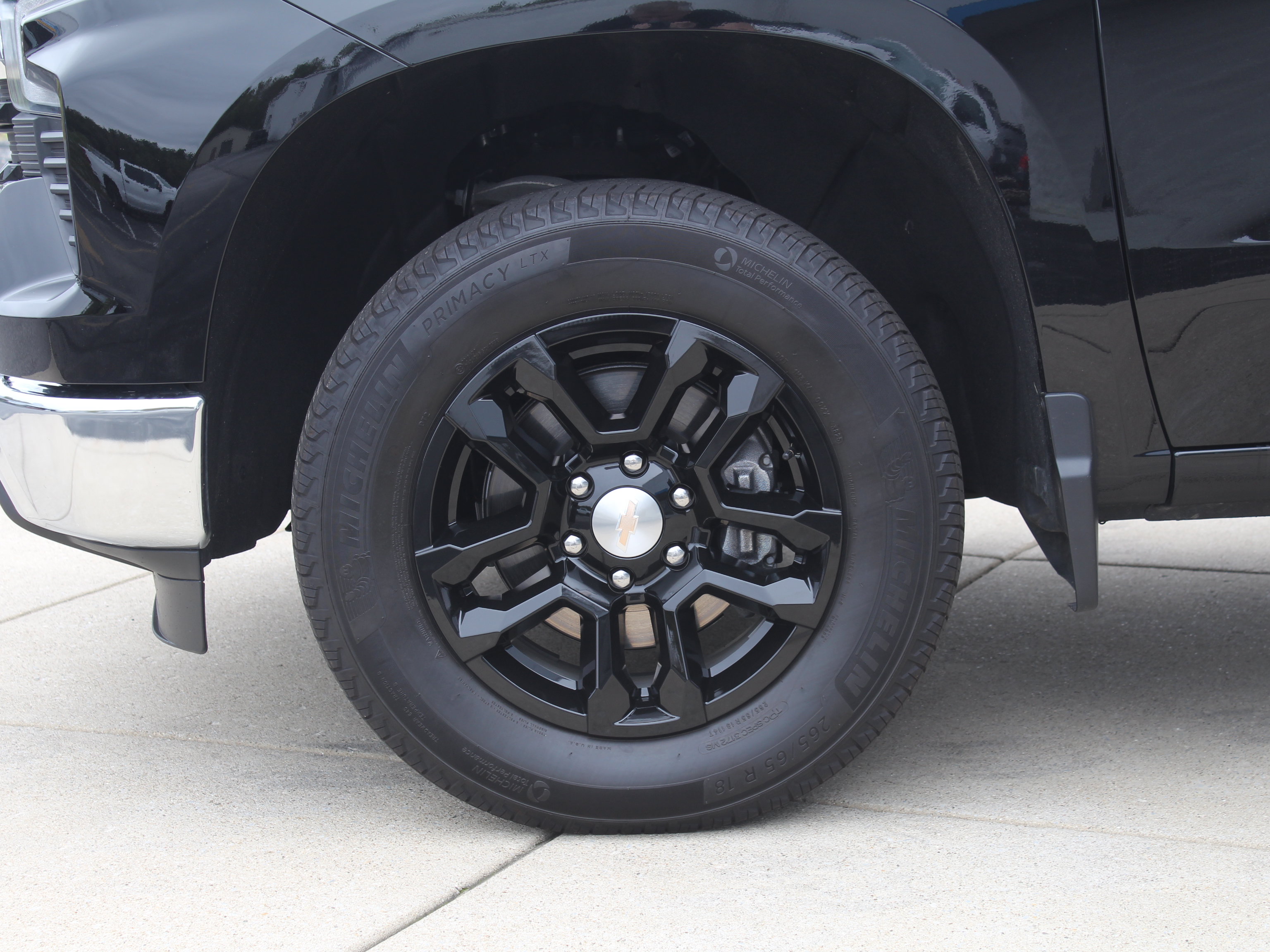 Certified 2026 Chevrolet Silverado 1500 LT AWD/4WD image 30